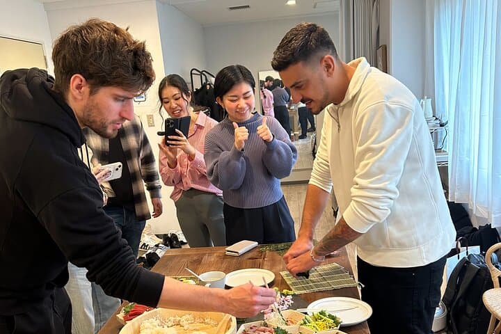 Osaka Sushi Cooking Class "Learn here and make it at home" — photo 18
