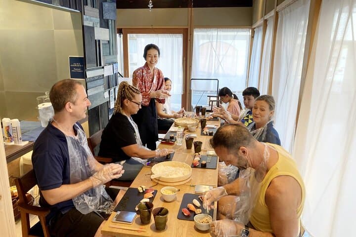 Kyoto 6hr Private Guided Tour & Sushi Making Experience — photo 1