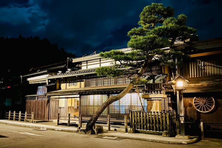 Takayama: Private Barhopping Tour with Hotel Pickup — photo 12