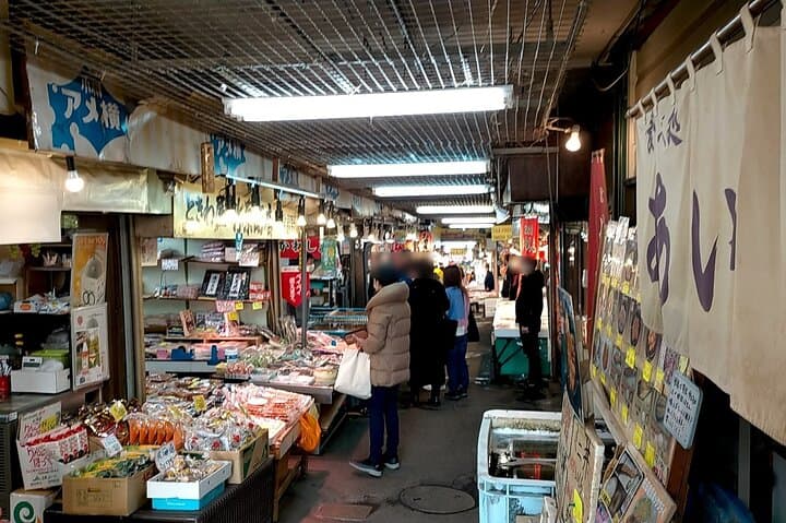 7 Hour Day Trip Otaru from Sapporo by public transportation — photo 16