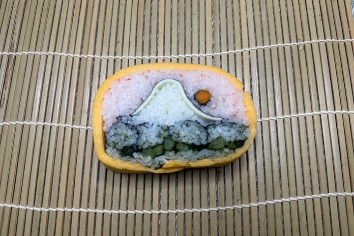 Special sushi rolls only available in Japan Making Experience — photo 1