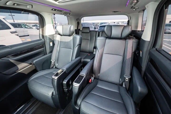 Center Tokyo Private One Way Transfer To Haneda Airport — photo 8