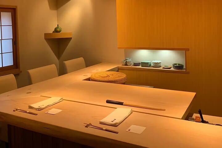 Learn, experience, and eat Japanese Michelin Bib Gourmand Sushi — photo 11
