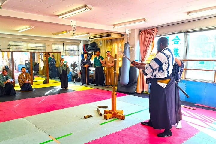 Authentic Samurai Sword Fight Experience with Worldwide Coach — photo 7