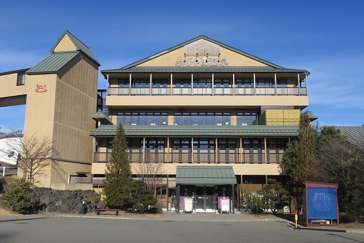 1 Day short excursion to Mt Fuji with a private van — photo 8