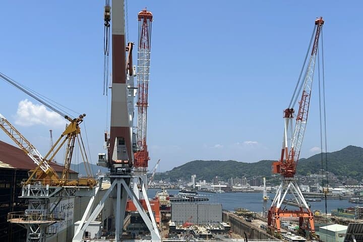 Day Tour Explore Port City Kure Cruise Battleships and Submarines — photo 13
