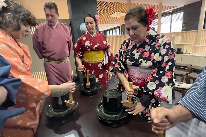 Asakusa Kimono &Tea Ceremony Private Cultural Tour by Local Guide — photo 17