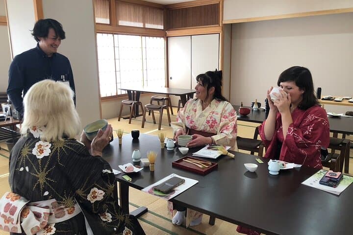 Asakusa Kimono &Tea Ceremony Private Cultural Tour by Local Guide — photo 19