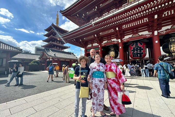 Asakusa Kimono &Tea Ceremony Private Cultural Tour by Local Guide — photo 1