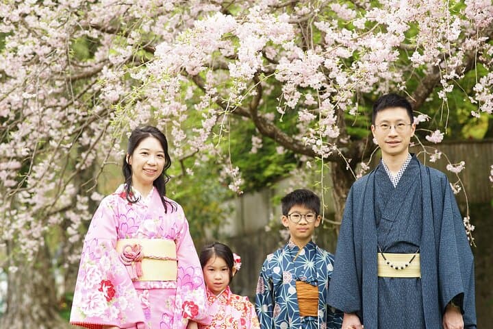 Osaka Portrait Photo Walk – Private Photographer in the City — photo 4