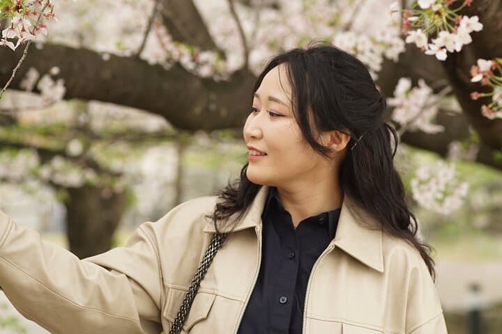Osaka Portrait Photo Walk – Private Photographer in the City — photo 12