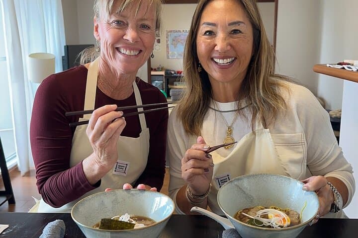 Kobe Home Cooking Ramen and Gyoza Cooking Class — photo 5