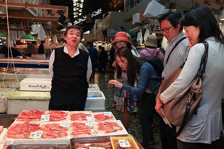 Tsukiji Bites Tokyo Fish Market Walking Food Tour By Local Guide — photo 6