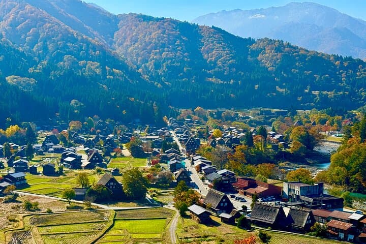 Gifu: Private Guided Tour of Shirakawa-go — photo 4