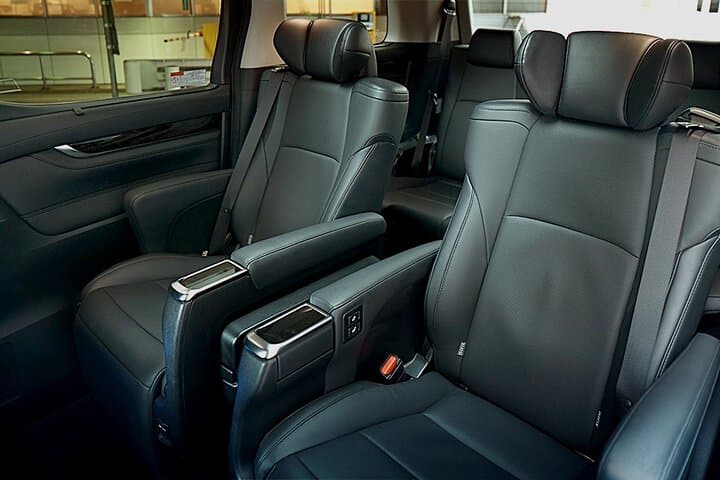 Center Tokyo Private One Way Transfer To Haneda Airport — photo 5
