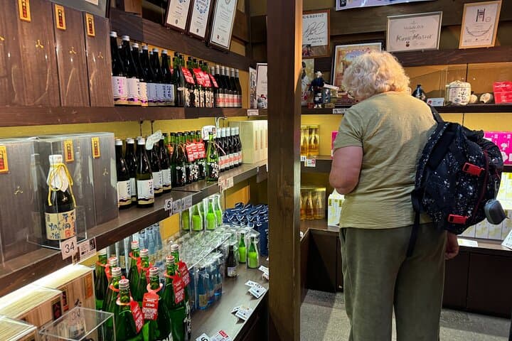 Takayama Guided Sake Tasting Tour – Visit Three Breweries — photo 10