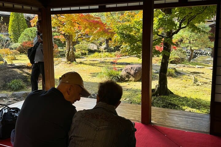 Takayama Jinya & Old Town Private Walking Tour — photo 19