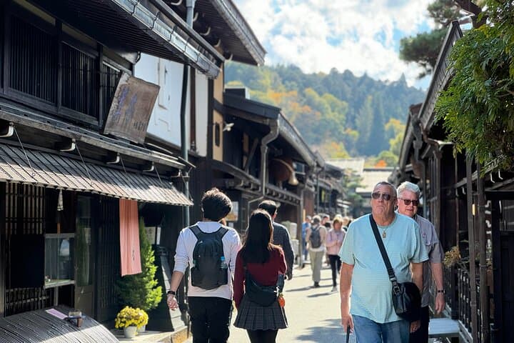 Takayama Guided Sake Tasting Tour – Visit Three Breweries — photo 15