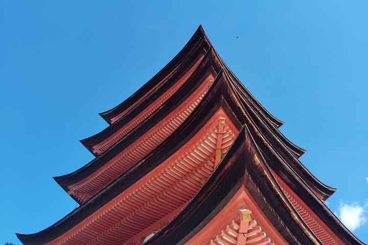 Itsukushima Shrine & Miyajima Summit 5.5 hour Tour in Miyajima — photo 9