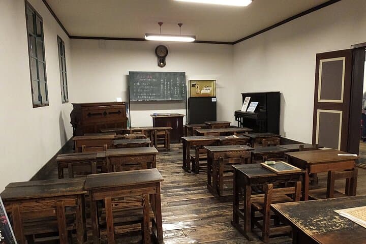 Day Trip to Matsumoto Exploring Historic Architecture from Tokyo — photo 7