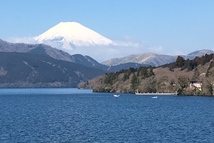 Hakone one-day tour with views and Onsen hot spring! — photo 1