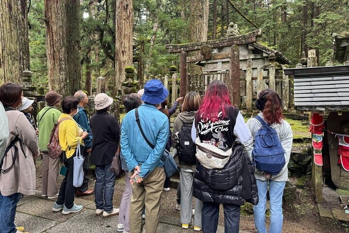Koyasan: Must-See Okuno-in Cemetery 2-Hour Guided Tour — photo 10