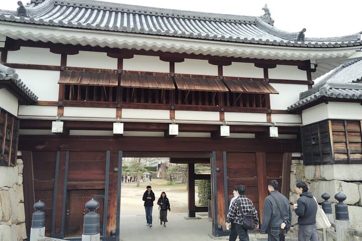 Hiroshima Castle 1h guide tour — photo 7