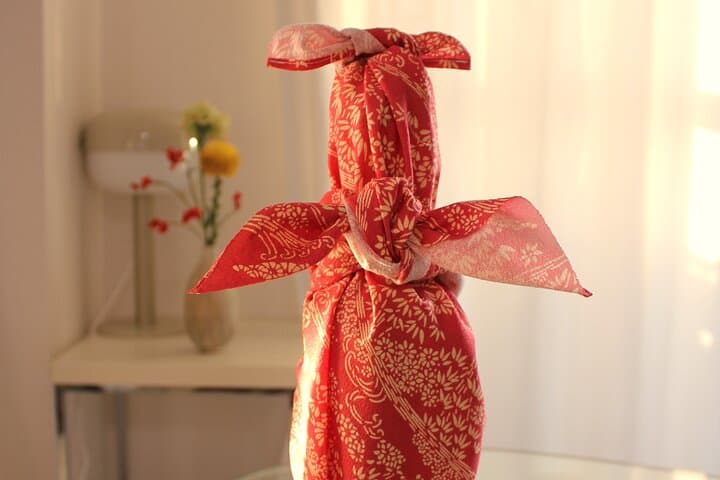 Furoshiki Workshop with Kimono Fabric — photo 8