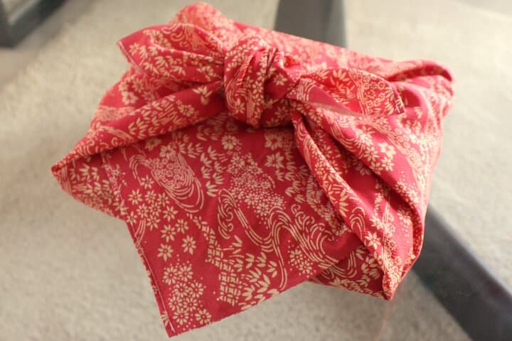 Furoshiki Workshop with Kimono Fabric — photo 9