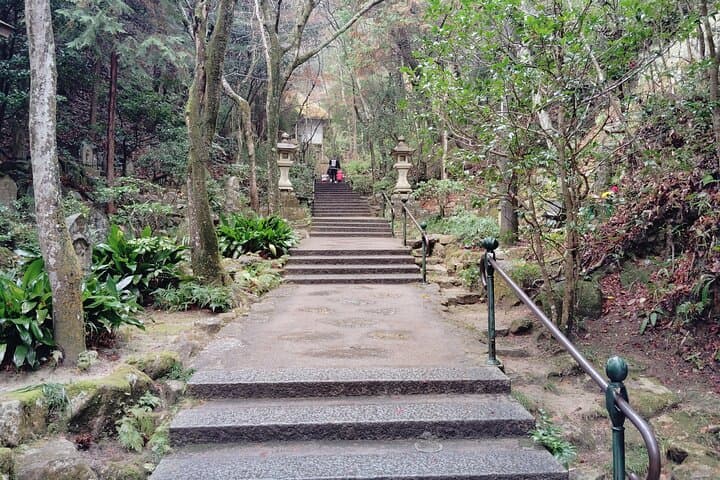 Mitaki Temple Guided Tour in Hiroshima — photo 5