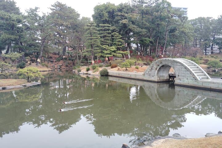 Hiroshima: Discover Hidden Meanings of Shukkeien Garden — photo 4