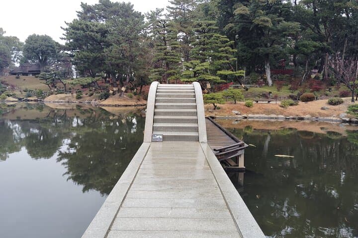 Hiroshima: Discover Hidden Meanings of Shukkeien Garden — photo 11
