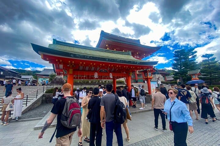 Nara Park, Osaka & Kobe from Kyoto Full Day tour — photo 2