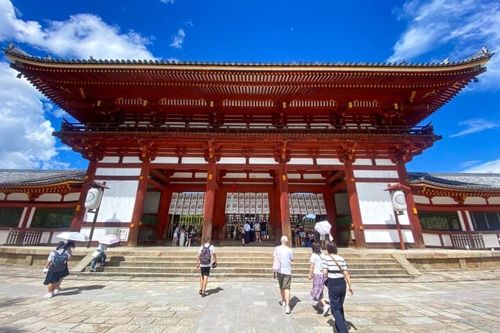 Nara Park, Osaka & Kobe from Kyoto Full Day tour — photo 3