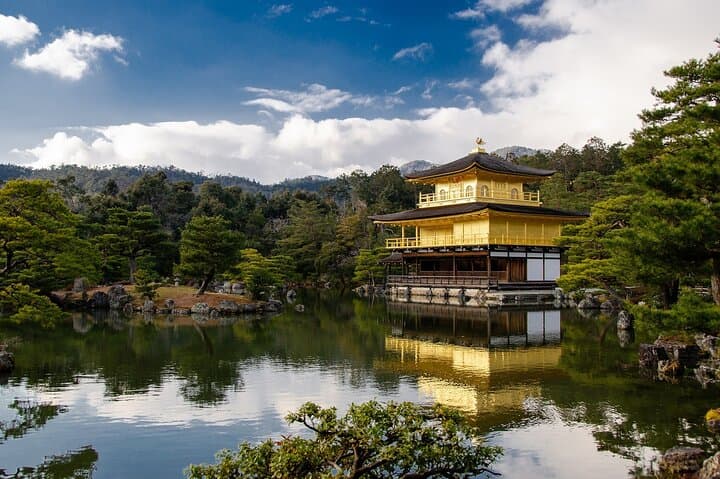 Kyoto Full-Day Bus Tour: Nijo, Arashiyama & Fushimi Inari (EN/ES) — photo 10