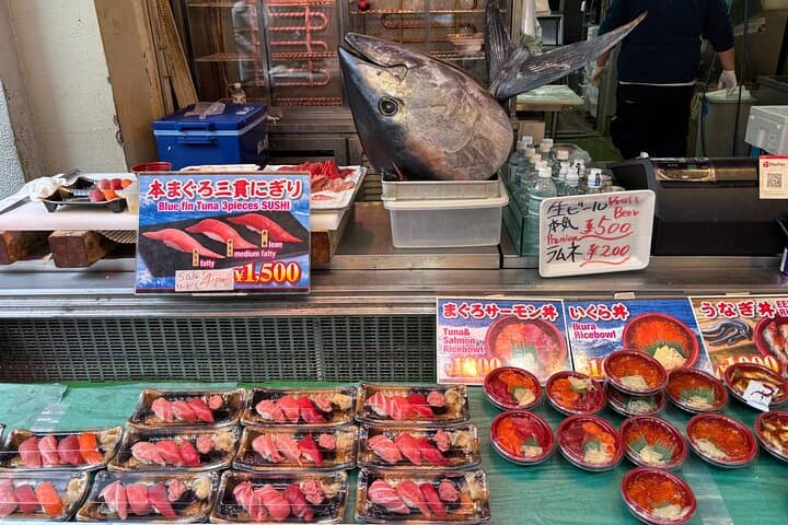 Tsukiji Fish Market: Street Food & Culture Walking Tour — photo 5