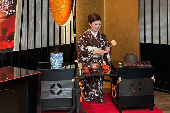 Tea Ceremony Experience at the Tamesaburo Memorial Museum — photo 5
