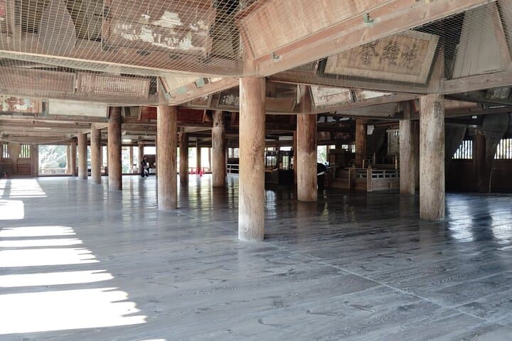 Itsukushima Shrine & Miyajima Summit 5.5 hour Tour in Miyajima — photo 19