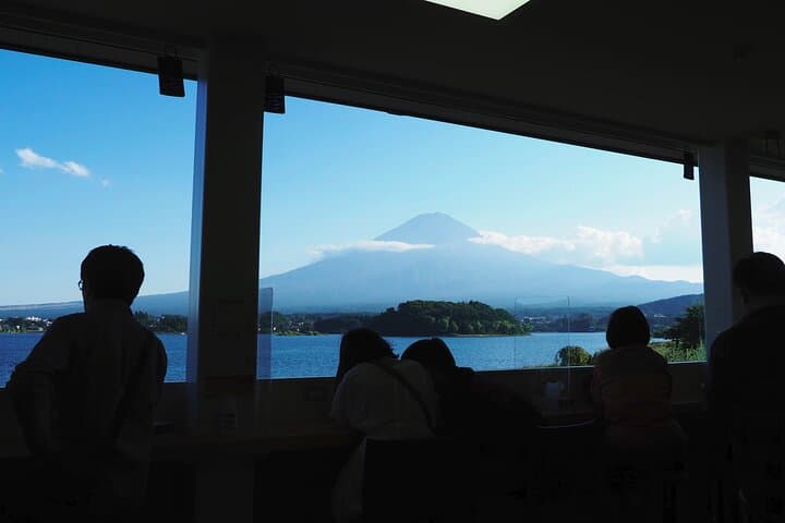 Mt. Fuji Fifth Station and Lake Kawaguchiko Private Tour by Car — photo 5