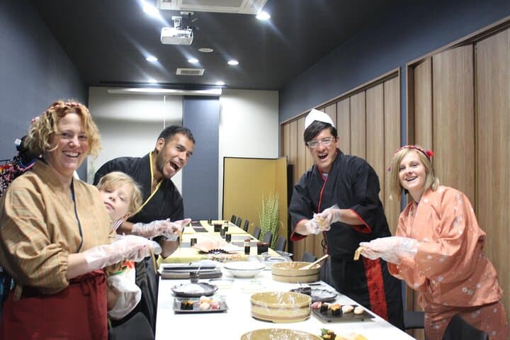 Sushi Making Experience Luxury Course in Nara — photo 4
