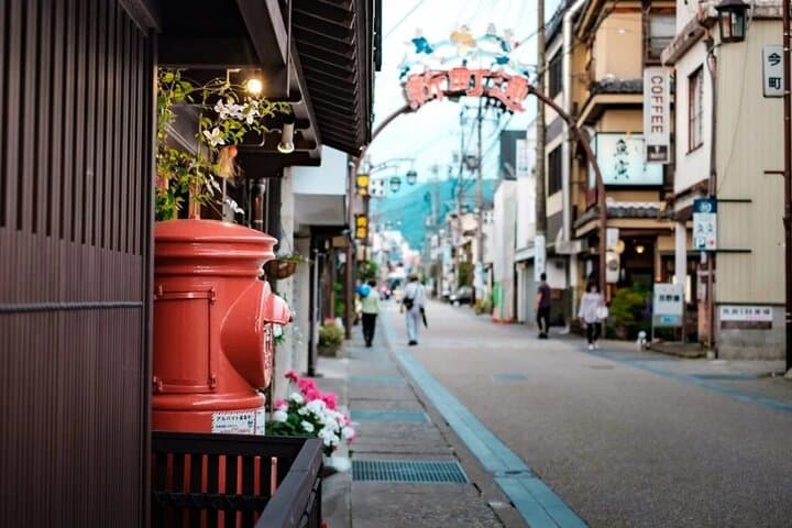 1 Day Tour From Nagoya: Gujo Hachiman – Gifu's "Little Kyoto" — photo 4