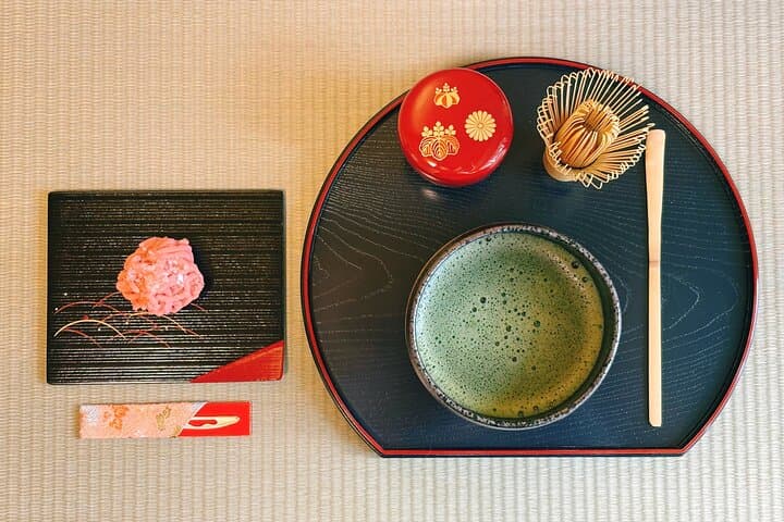 Private Tea Ceremony and Calligraphy Experiences in Osaka — photo 16