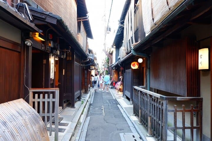 Kyoto's Recommended Ramen and Nishiki Market Tour — photo 7