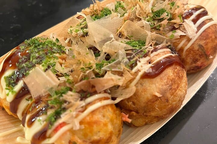 Osaka Sake Tasting & Takoyaki Cooking Experience — photo 3