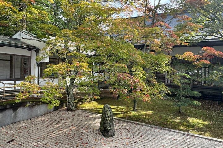 Private Koyasan Day Tour from Osaka – Kii Peninsula UNESCO Site — photo 8
