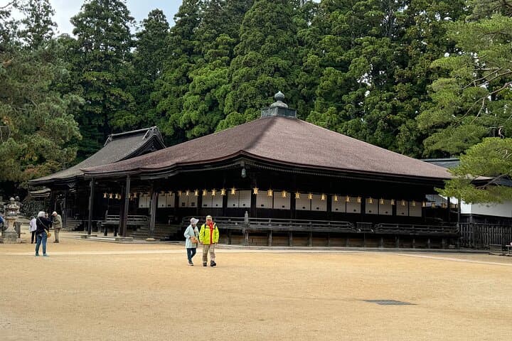 Private Koyasan Day Tour from Osaka – Kii Peninsula UNESCO Site — photo 12