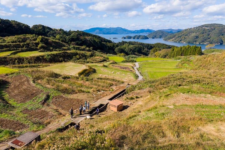 Spectacular terraced rice field walking experience — photo 2