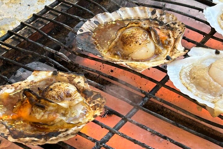 Tokyo Tsukiji Fish Market Food&Culture Walking Tour With a LOCAL! — photo 8