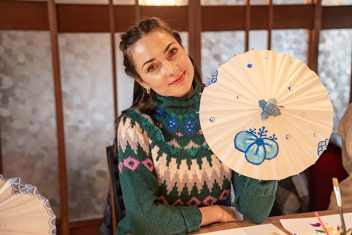 Lantern and Mini Japanese Umbrella Painting with Artisan Visit — photo 3
