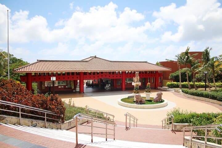 Okinawa Highlight Tour by Private Car — photo 4
